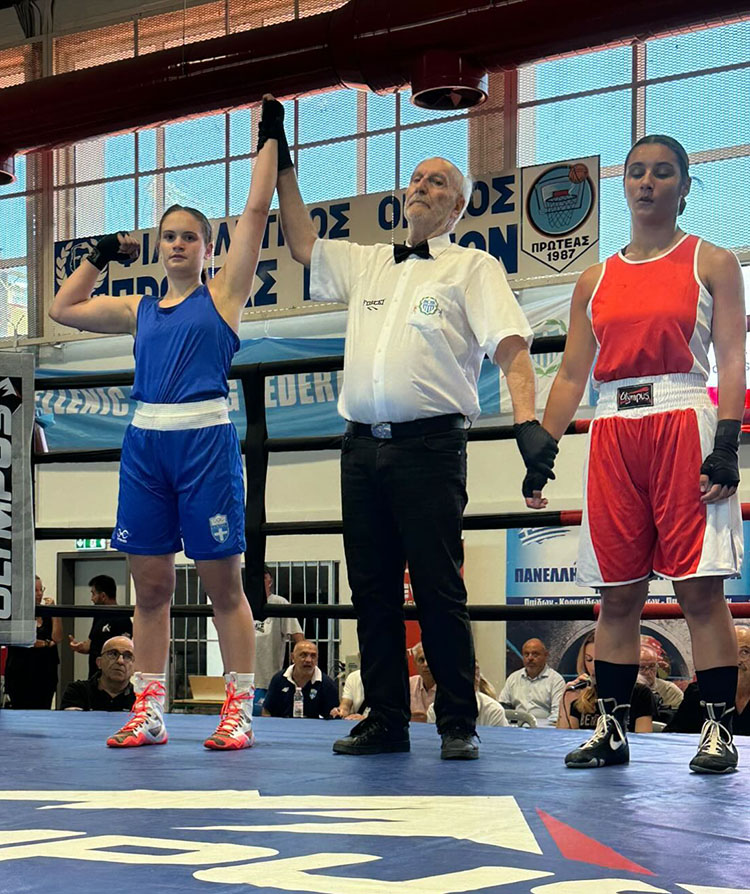 marieua leon christina leon gym panellhni pygmaxias 2440