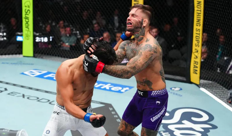 Adrian Yanez Cody Garbrandt