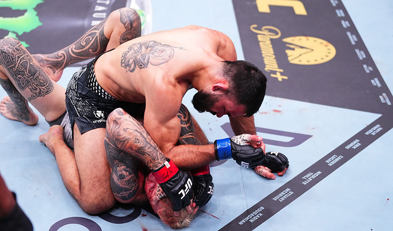 benoit saint denis dan hooker fight