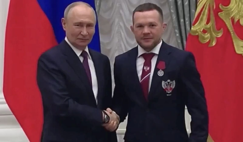 petr yan vladimir putin