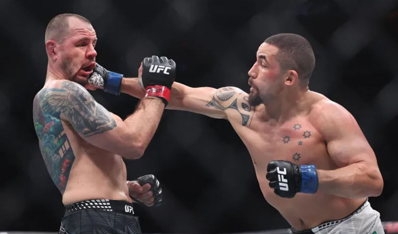 Robert Whittaker Nikita Krylov foto