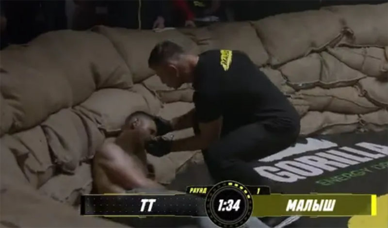 fighters collapse