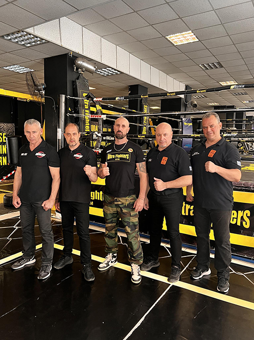 house fight gala 21 apotelesmata 1