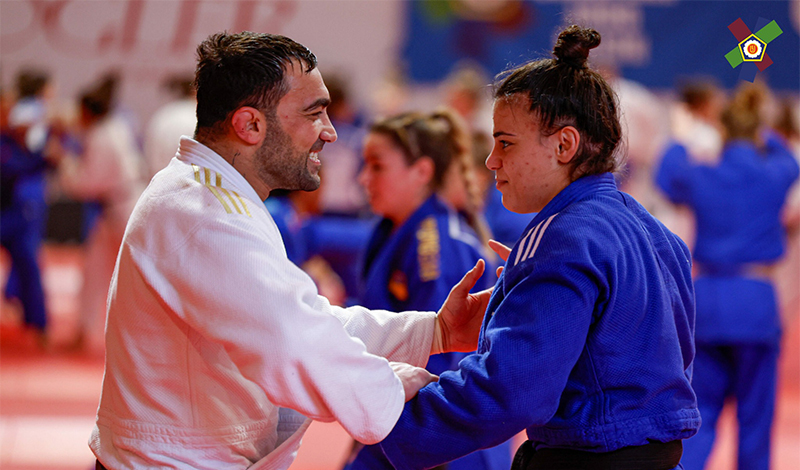iliadis teltsidou tzounto