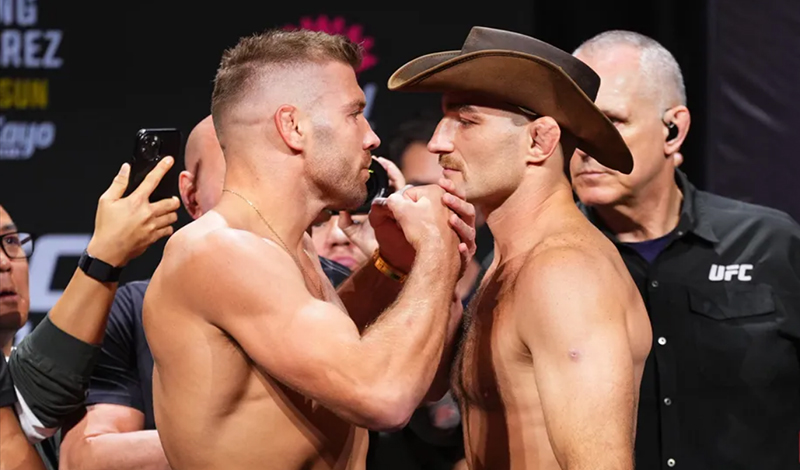 du plessis strickland staredown