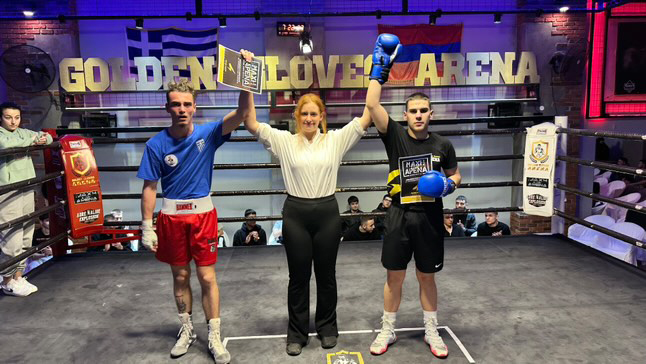 golden gloves arena maxi stin arena 3