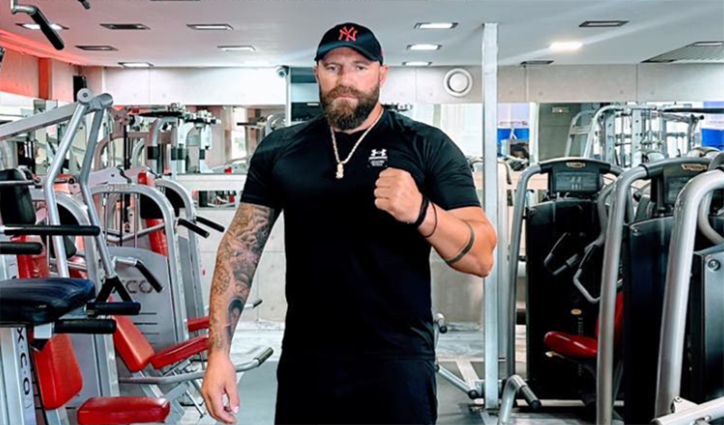 nikos agaray 322