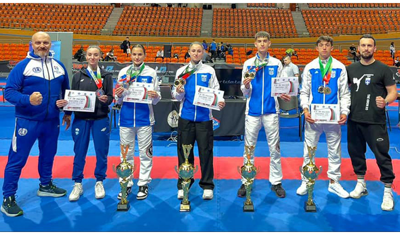 zarmakoupis team 19
