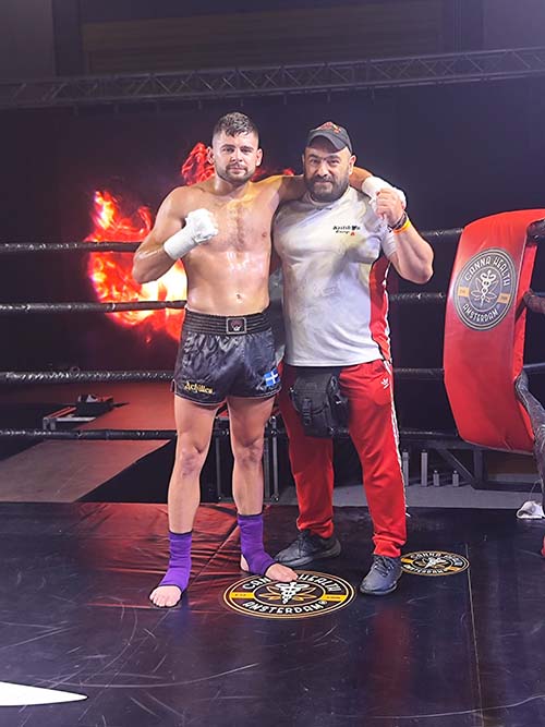 axilleas karapiperis lfc 4 foto