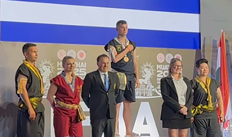 giorgos katsoulakos xrysos para muaythai