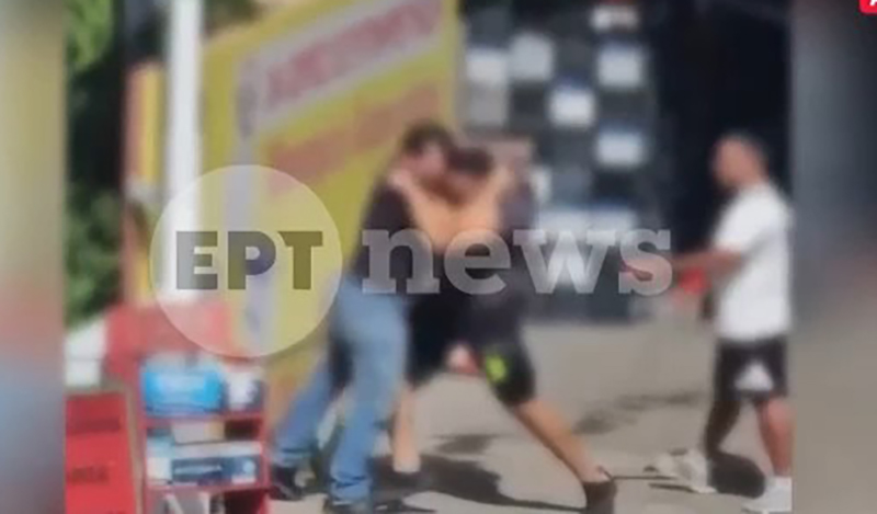 nea xalkhdona mpounies sto dromo